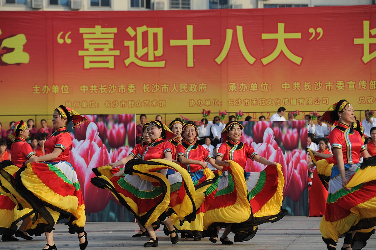 适合湘菜餐厅播放的音乐