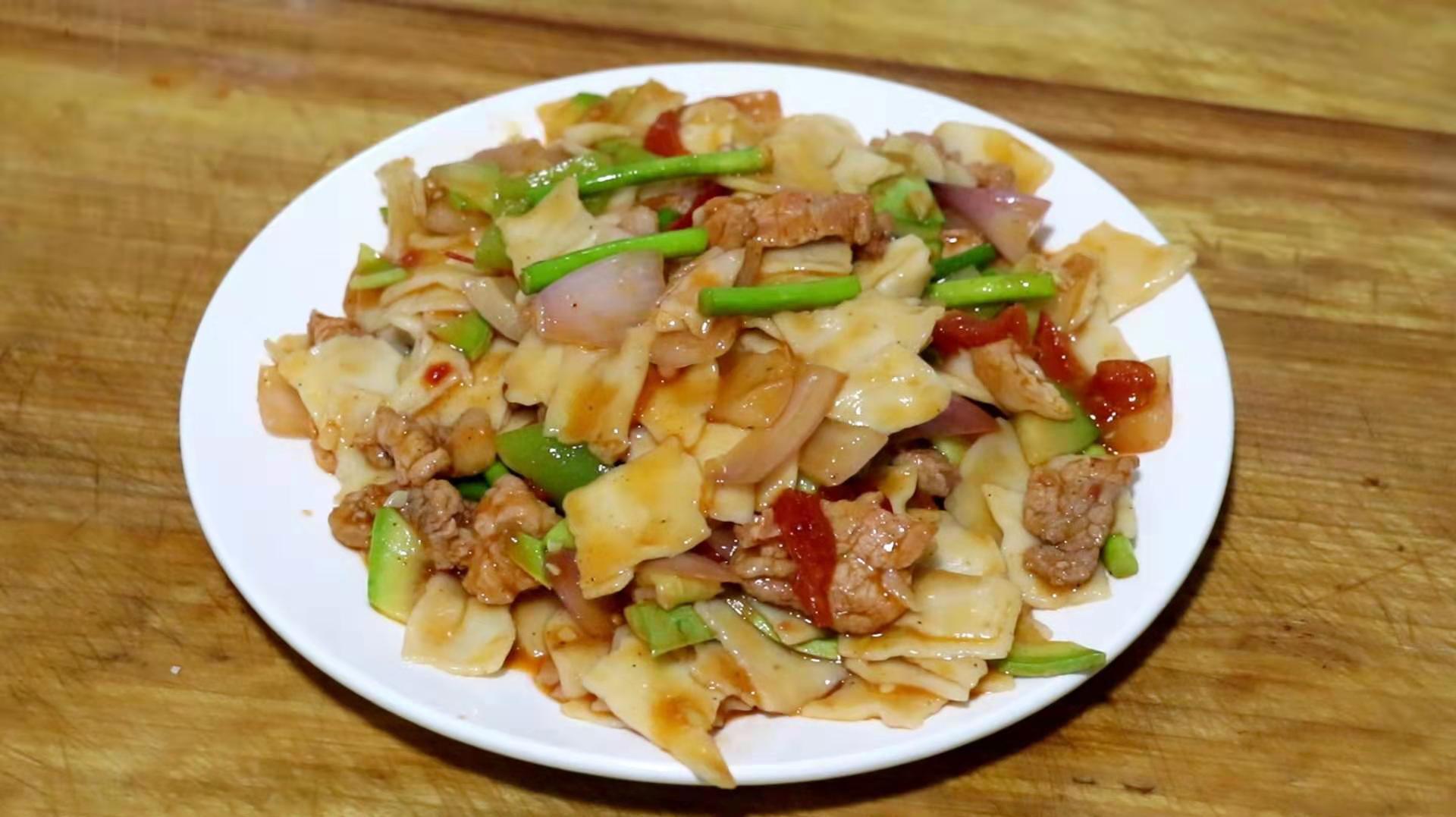 炒面片最好吃的家常做法,大厨10年面食经验分享,学会可以开店