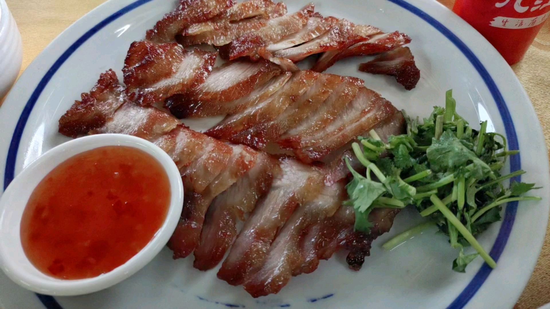 湛江吴川市当地有名的一道美食炭烧肉,肥而不腻,你尝过了吗?