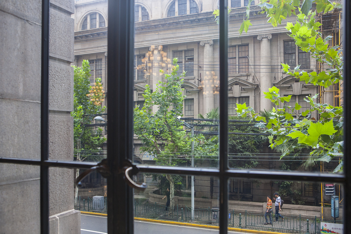 郑州铁路职业技术学院装饰艺术设计专业好不好？就业前景怎么样？