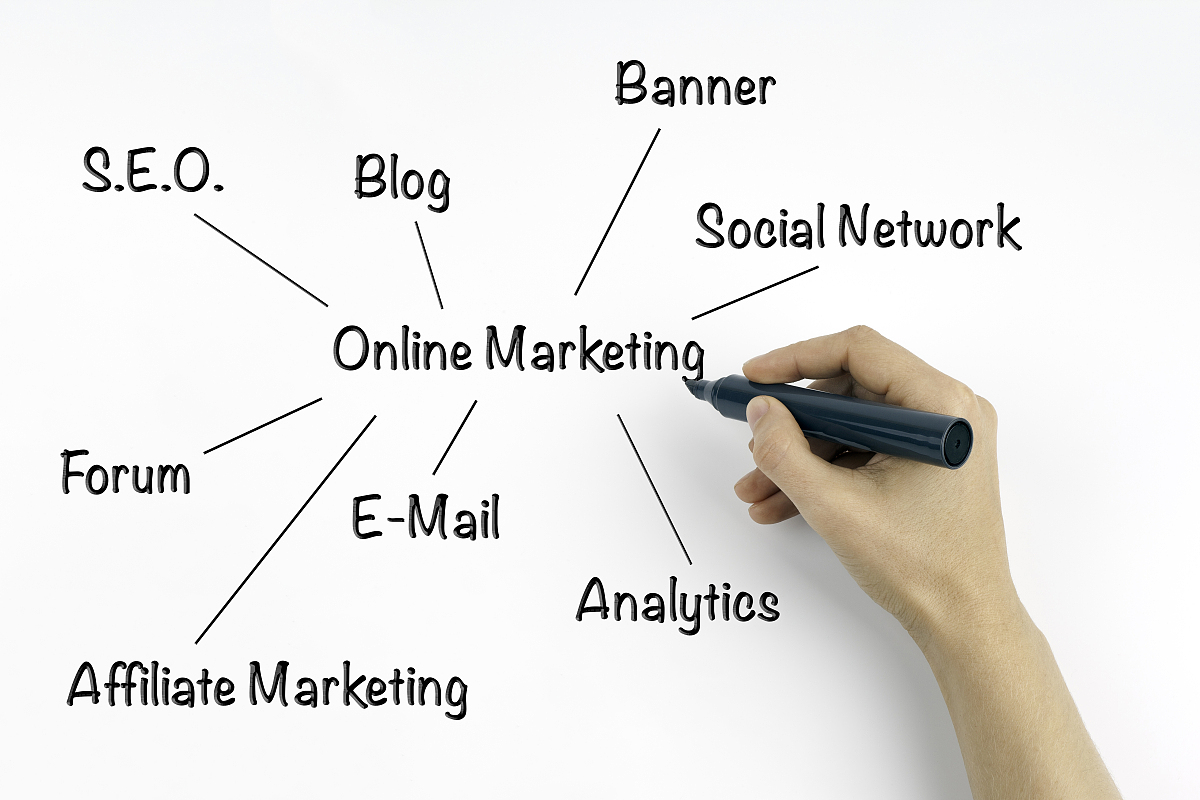 帮我翻译一下：因此，本文在已有研究的基础上确定调查维度，选取杭州市某小学教师作为调查对象，通过问卷调查法对其工作负担和幸福感现状进行调查，运用SPSS 26.0从性别、年龄、担任班主任情况、任教年级等方面对教师的工作负担和幸福感进行差异分析，再对教师的工作负担和幸福感各维度进行相关性分析，发现教师工作负担与幸福感存在极显著的负相关关系，且职称评比竞争激烈、工作时间安排欠妥、工作内容过于繁重、社会支持有所缺乏等因素会影响教师工作负担的加重与幸福感的降低。