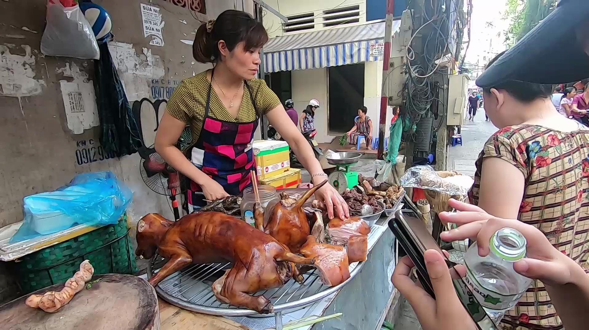 越南人原来也喜欢吃狗肉,卤好的一公斤卖60元,你敢吃吗?