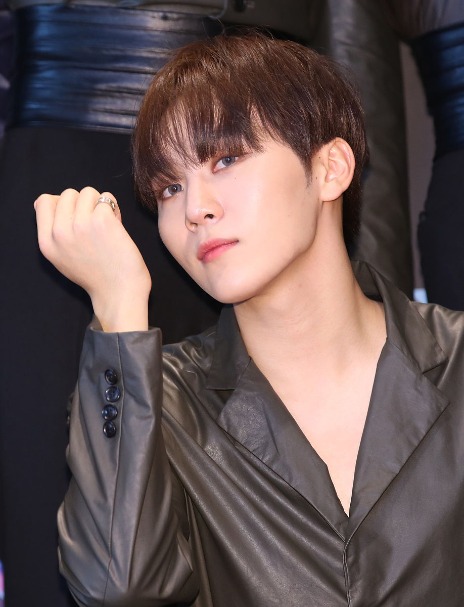 2019年9月19日,韩国首尔,明星参加《m! countdown》节目彩排.(=1)   =