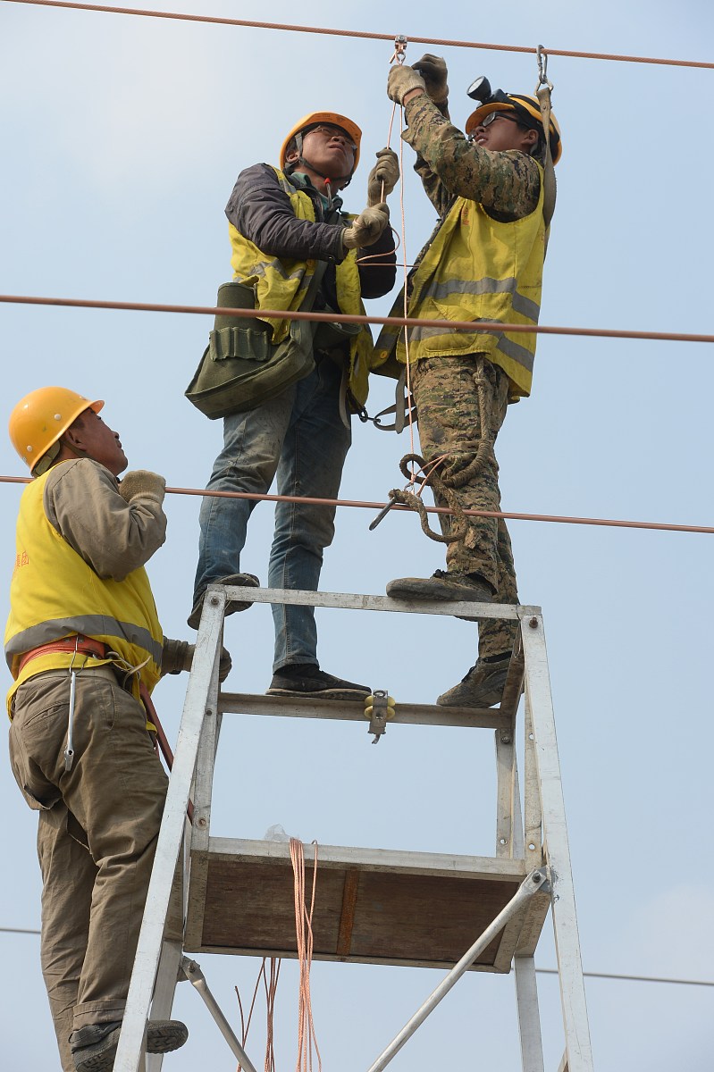 销售年度转正申请怎么写