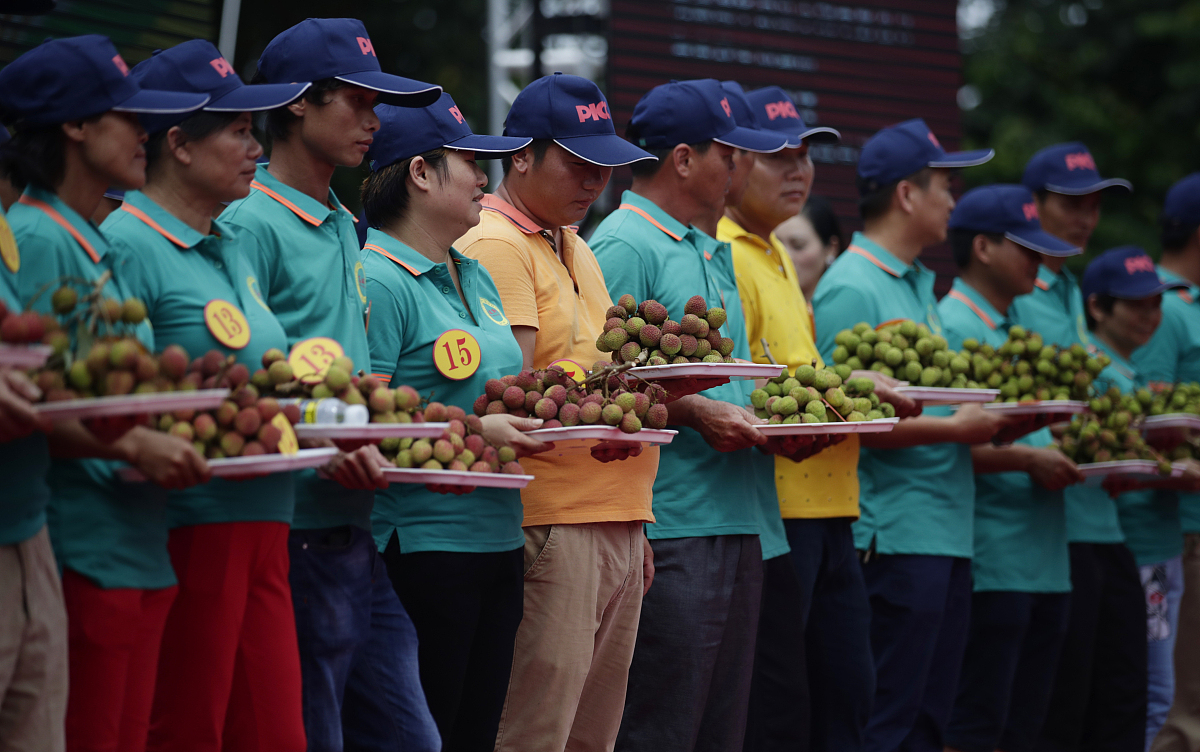 皇上戏妃子下一句：各种幽默风趣的回应