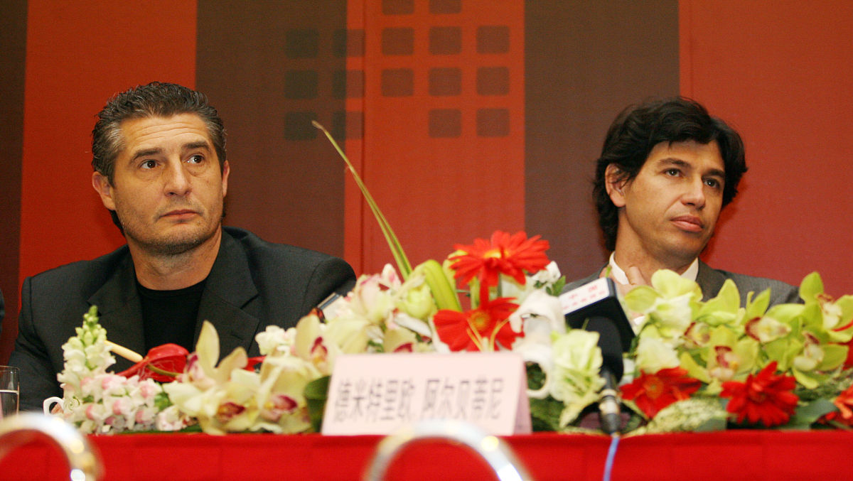2008年4月10日,中国北京,意甲ac米兰队中文官方网站开通.马萨罗,阿尔