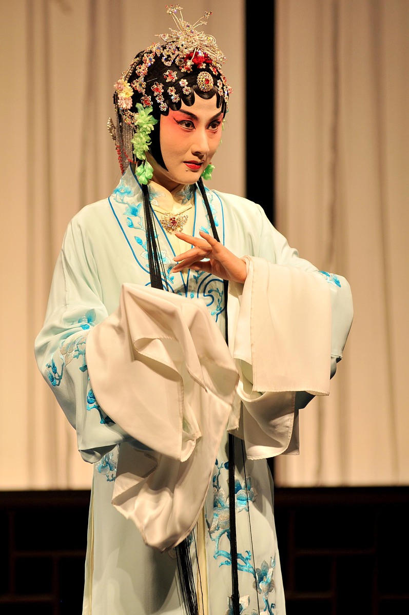 2009年6月26日,南京,昆剧《钗钏记 落园》由江苏省昆剧院演出.***_***
