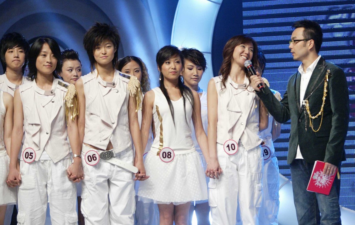2006年7月8日,沈阳,2006超级女声沈阳赛区20进10晋级赛直播现场.汪涵