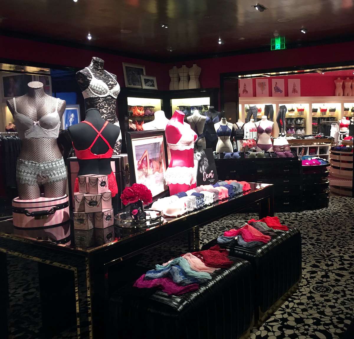 内衣店经营技巧：从选品牌到售后服务，全方位提升门店盈利