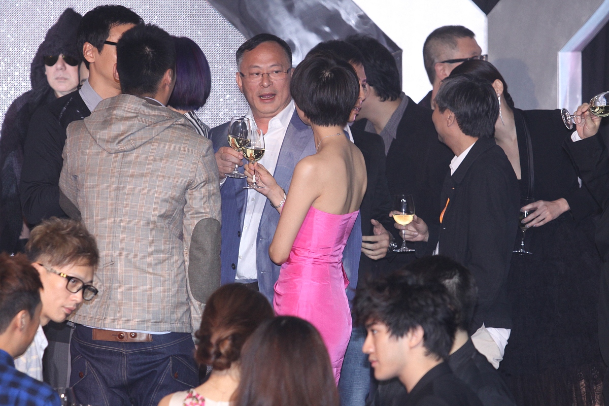 2010年3月23日,香港,寰亚电影公司2010电影巡礼活动.***_***高圆圆+++