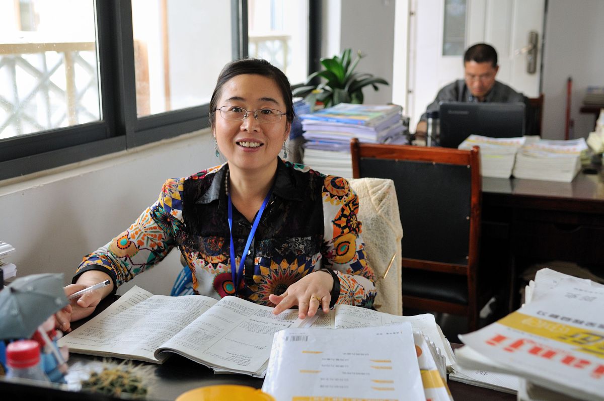 高三下学期家长会学生代表发言稿：学习压力与未来展望