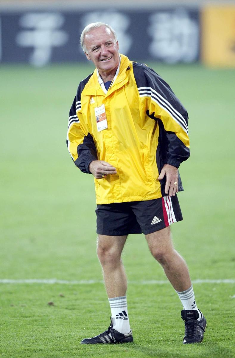 天津体育职业学院单招有高铁乘务专业吗？ 高铁乘务员职业选择建议