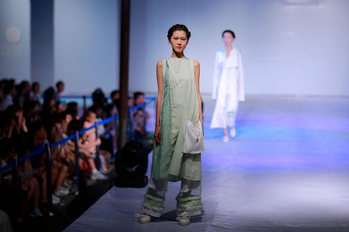 江西陶瓷工艺美术职业技术学院服装设计专业怎么样都要学些什么