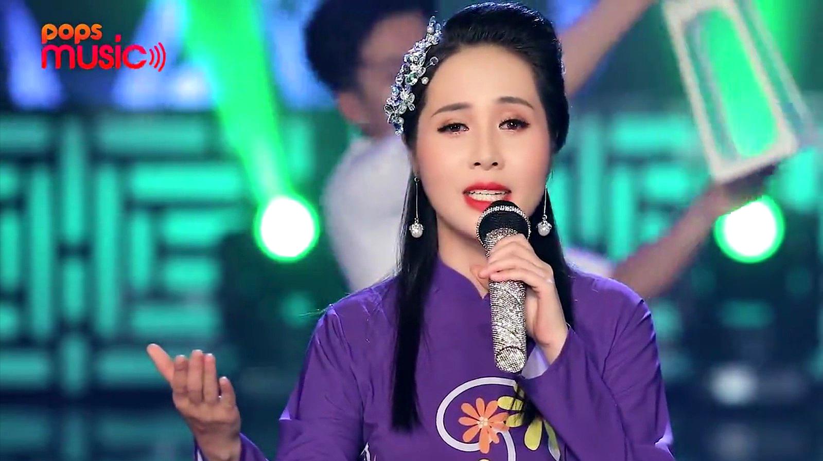 [图]最新好听的越南抒情歌曲《Thương Một Người Hồng Ca》