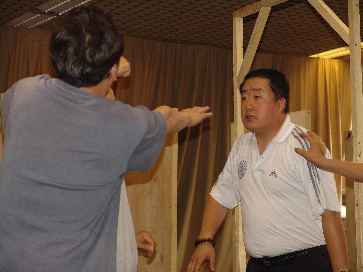 戏剧表演专业就业前景：深度解析与发展方向