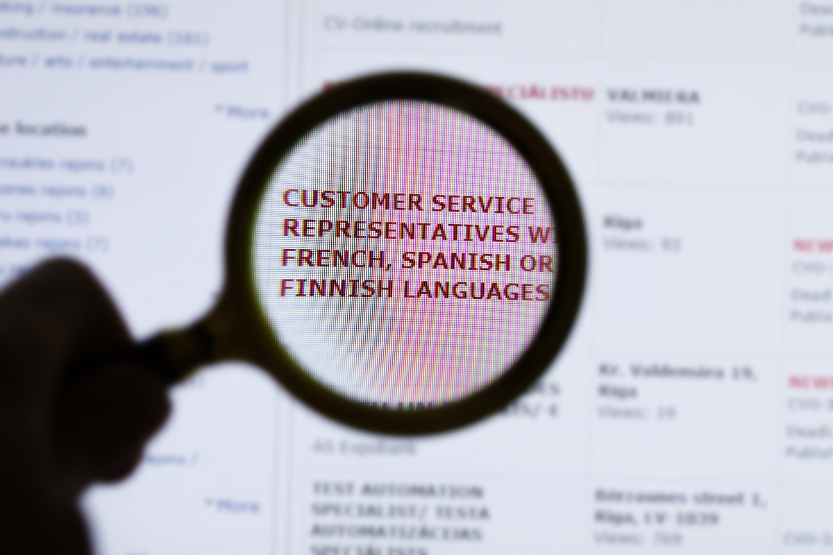 请你题目为人类基因组计划及其可能对我们产生的影响的读书报告请你帮我写一下4 人类基因组计划的伦理问题- 介绍人类基因组计划的伦理问题- 阐述人类基因组计划的道德和社会影响字数不低于300字