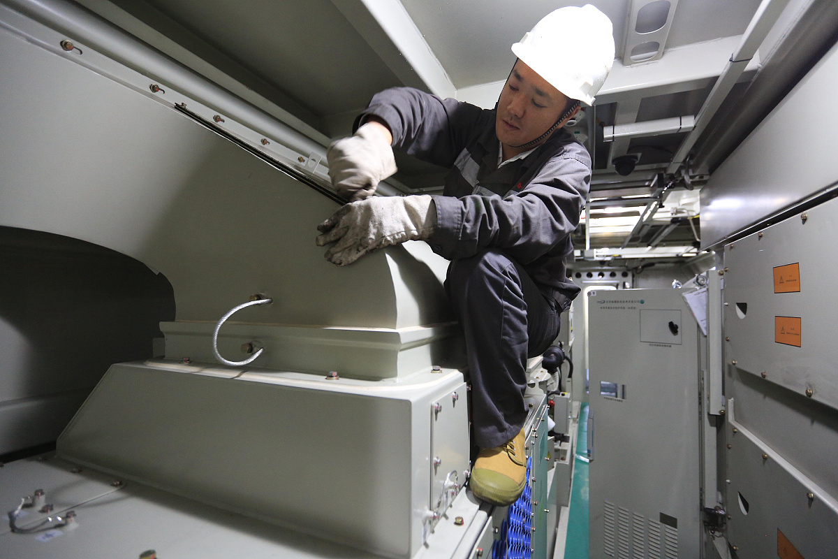 飞机机电设备维修专科课程有哪些