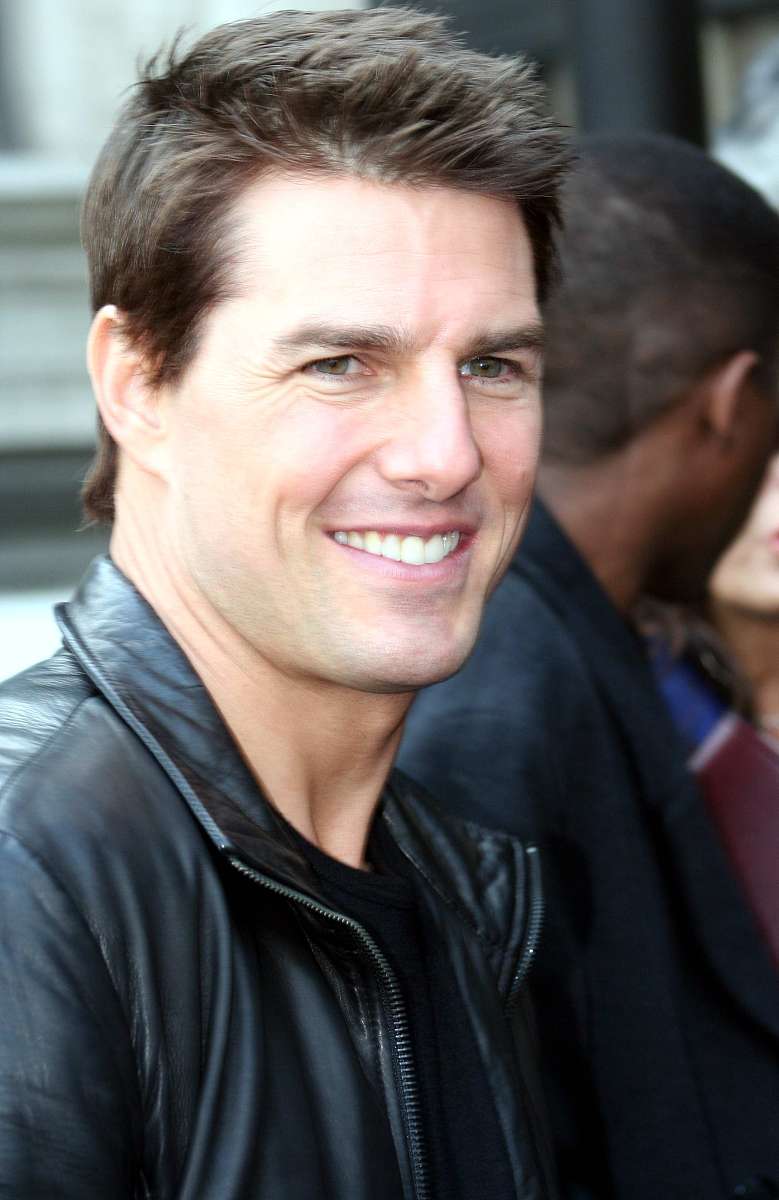 汤姆·克鲁斯 - 好莱坞巨星，电影演员与制片人