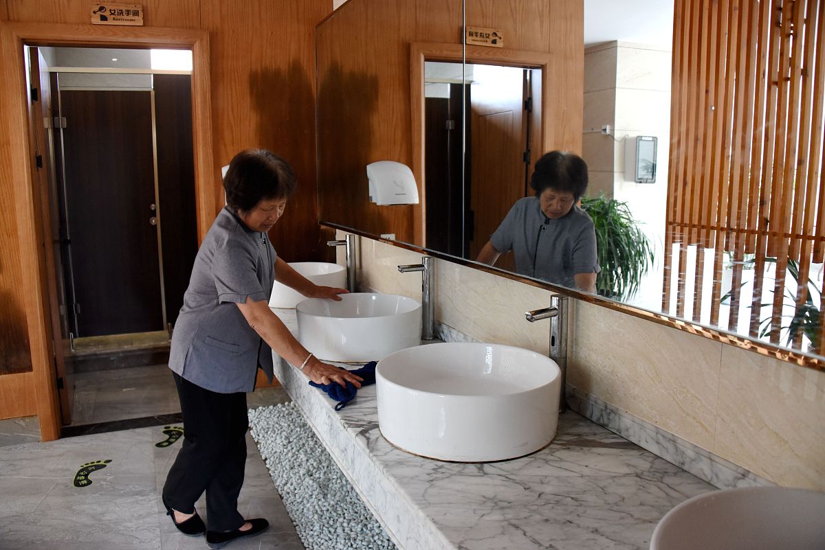 农村卫生户厕管护制度：改善卫生环境，提高生活品质