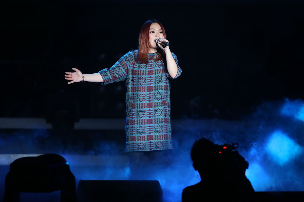 徐佳莹《失落沙洲》歌曲介绍：清亮嗓音的魅力