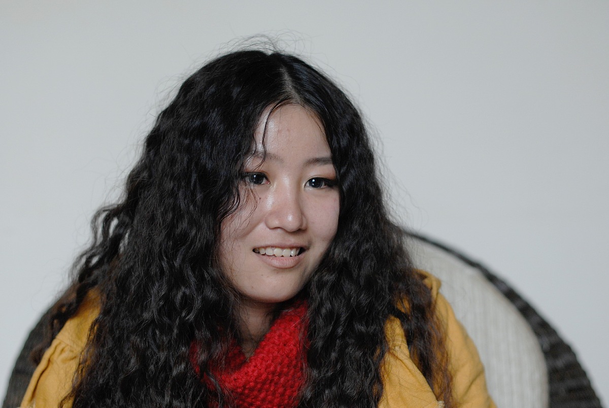 2011年1月25日,26岁女孩楠茜欲环游世界,替网友寄明信片赚钱.***_***+