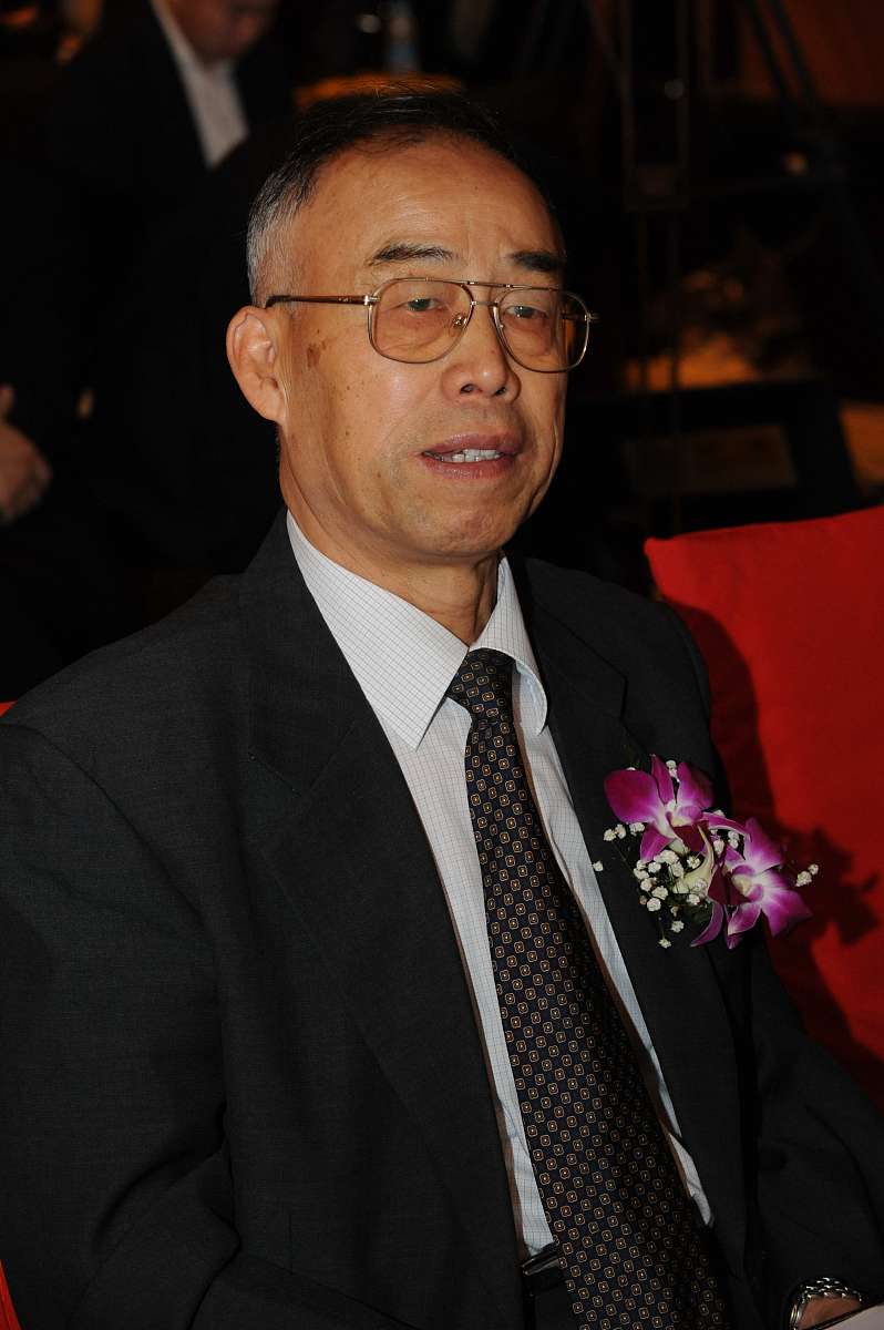***_***2009年9月8日,中国玻璃控股有限公司董事刘金铎.+++_+++刘金铎