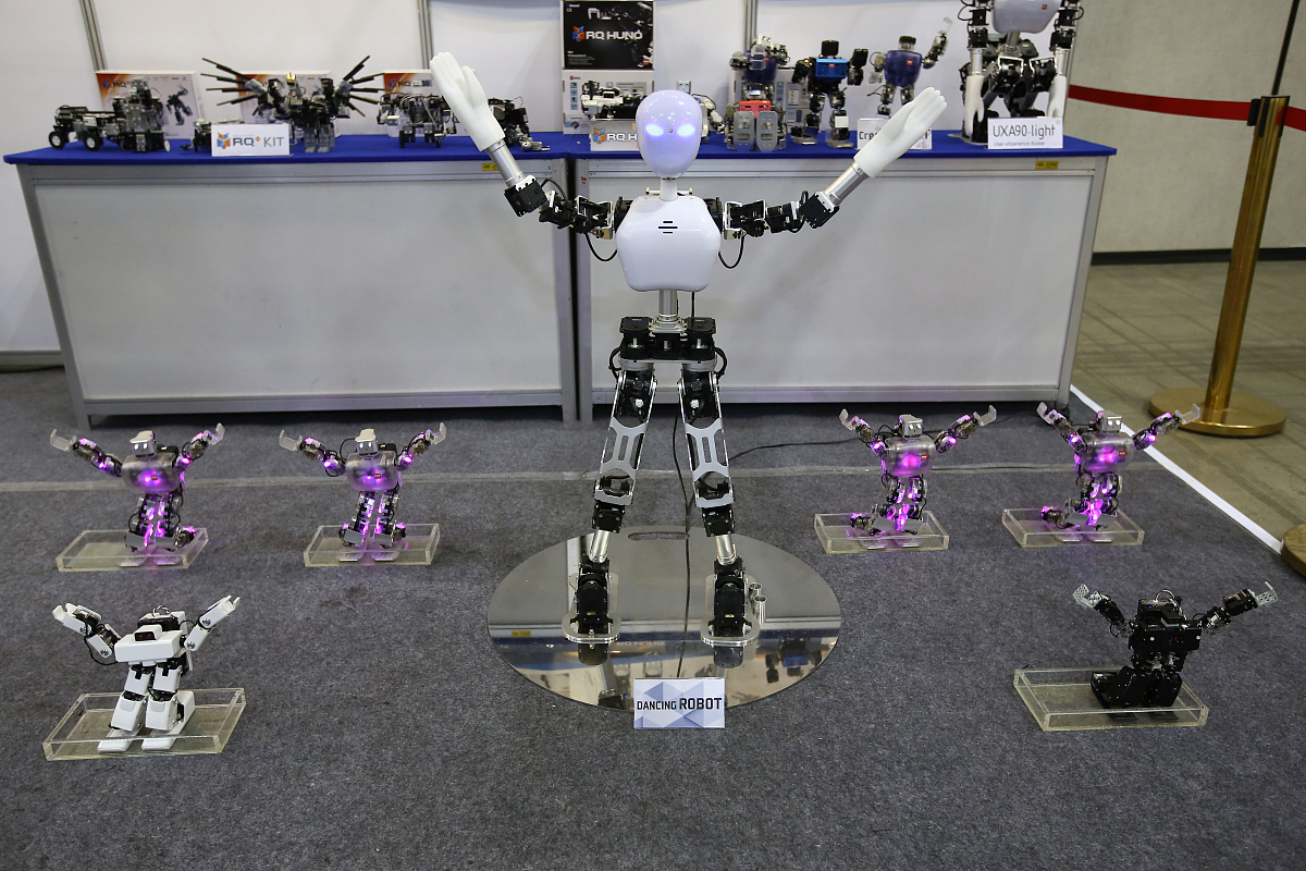 如何利用蒙特卡洛法求解多足机器人的身体工作空间