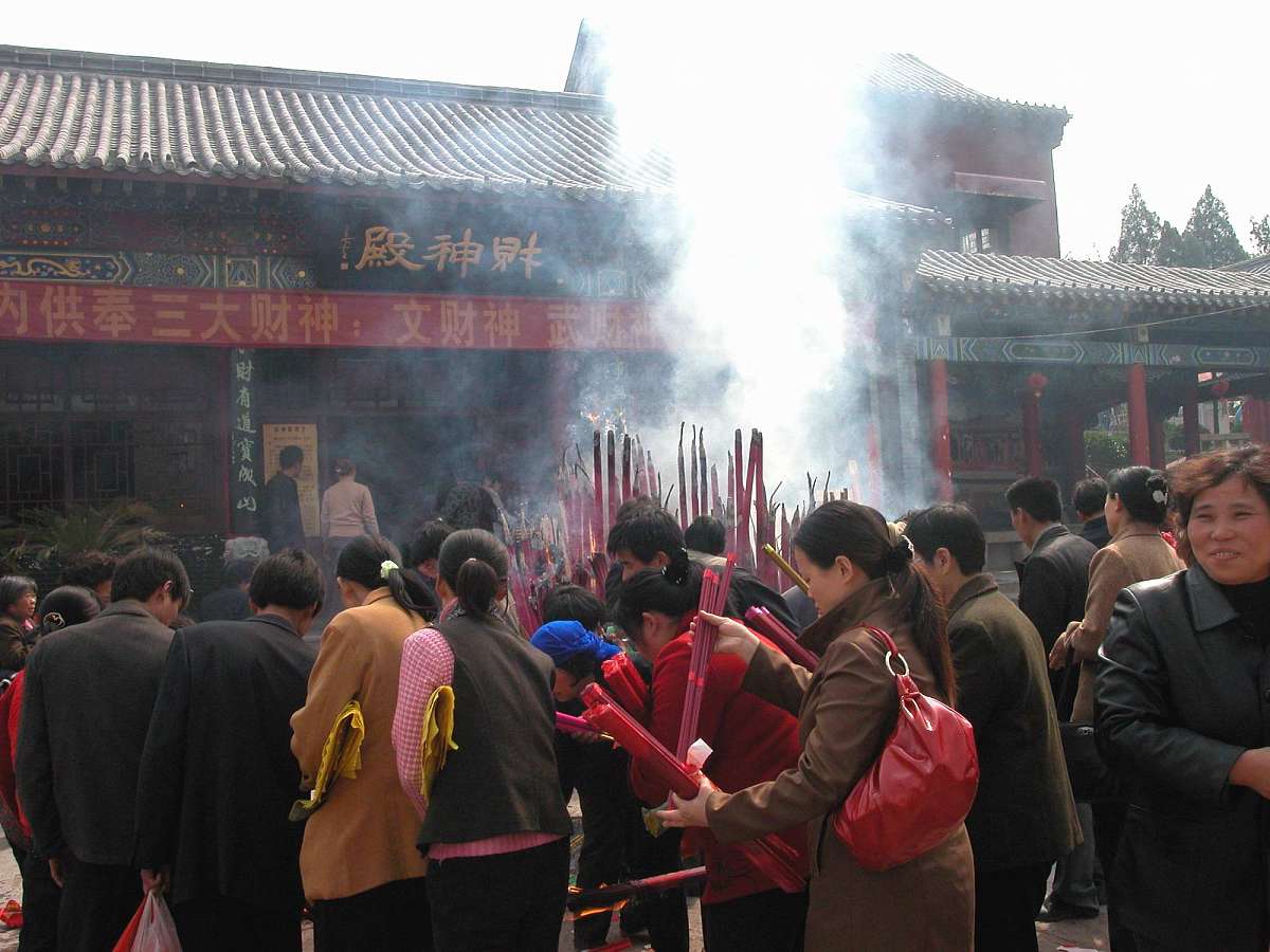 二仙庙：祭祀、祈福、修行、文化传承与社区活动的中心