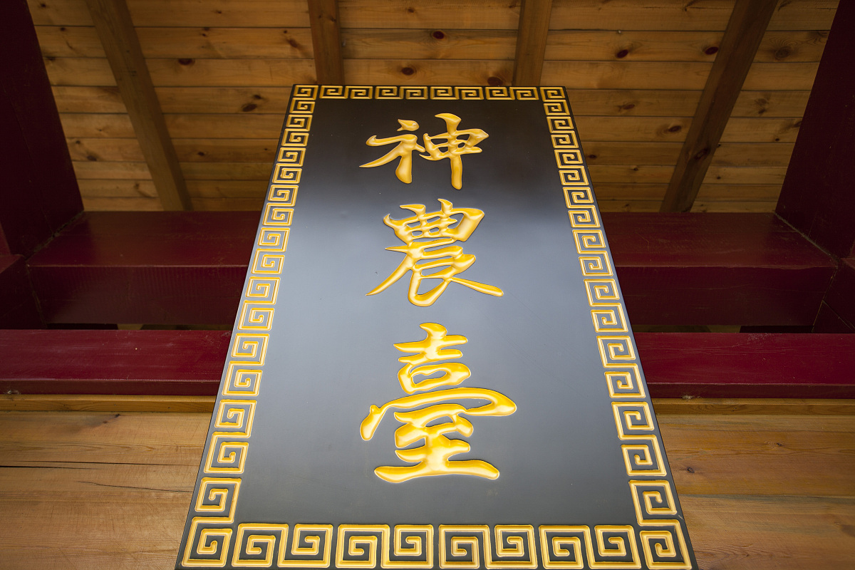 我母亲健在我想写父亲牌位可以吗落款处应该怎样写