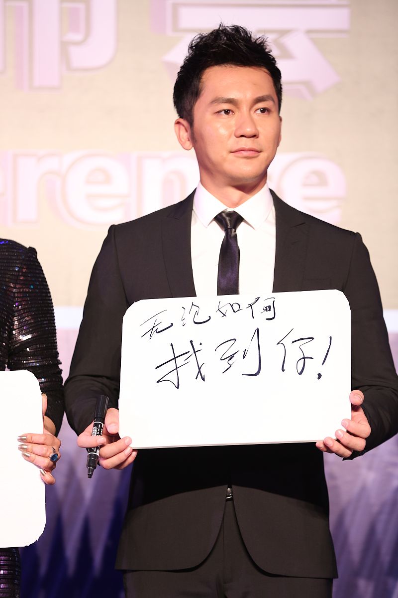 写一部霸道总裁狗血小说600字