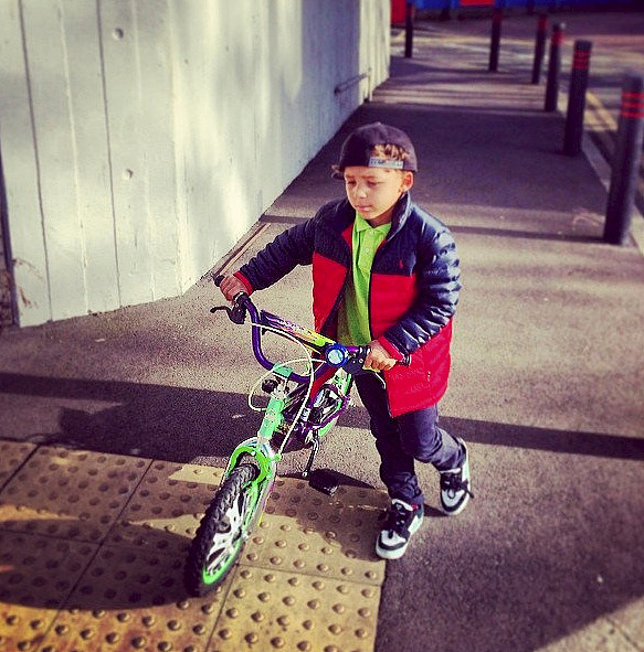 中学生艺术主题征文比赛：用创作表达对艺术的热爱