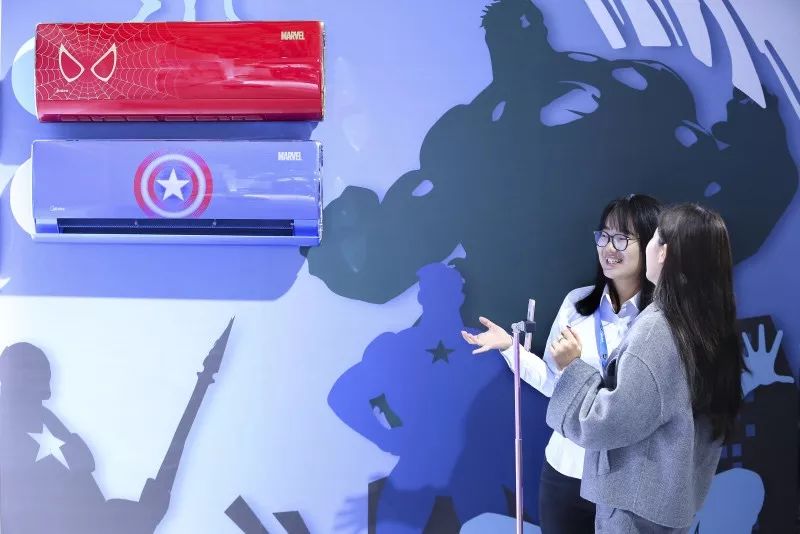 熊小美一家强势登陆AWE2019:美的空调玩转IP营销-家电圈官网