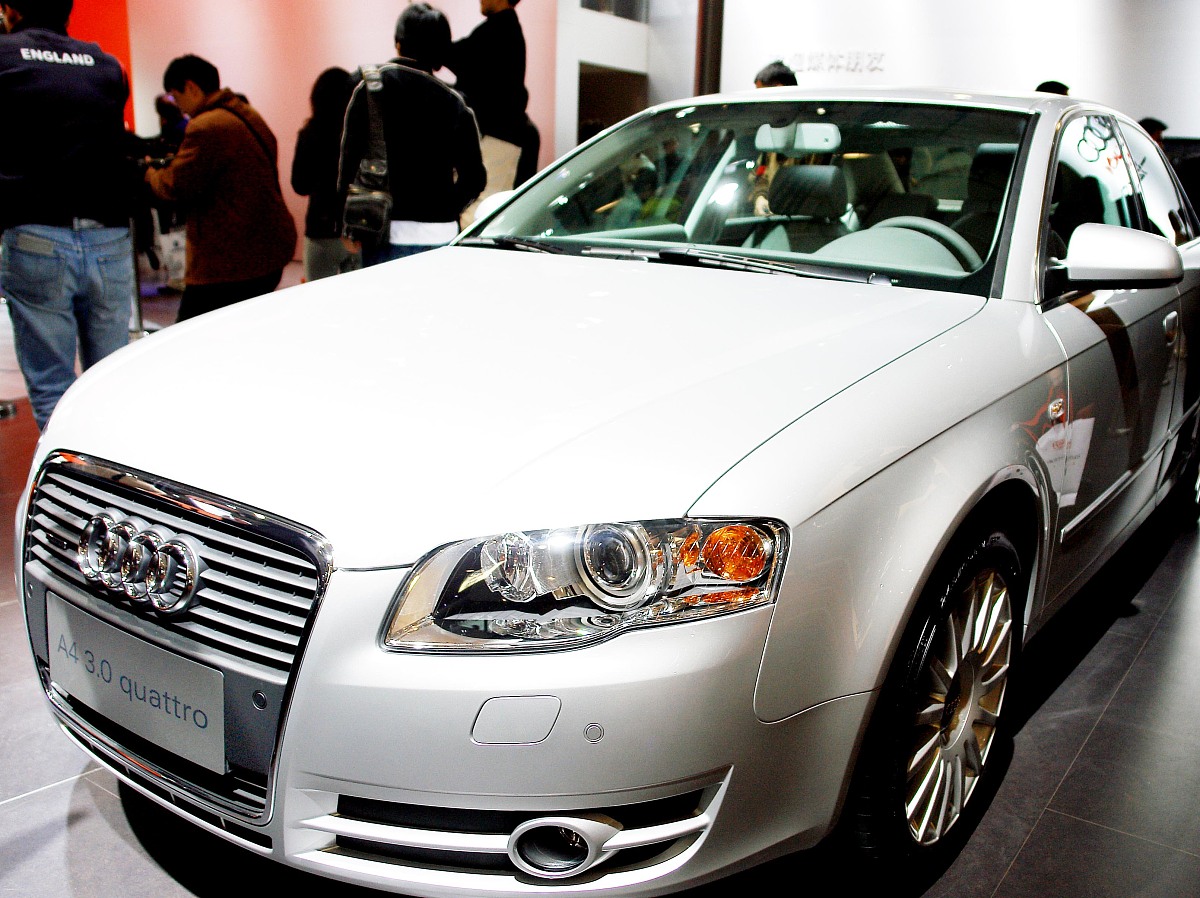 25岁月薪8万，2年买宝马5系/奥迪A6L/奔驰E级？我的购车计划！