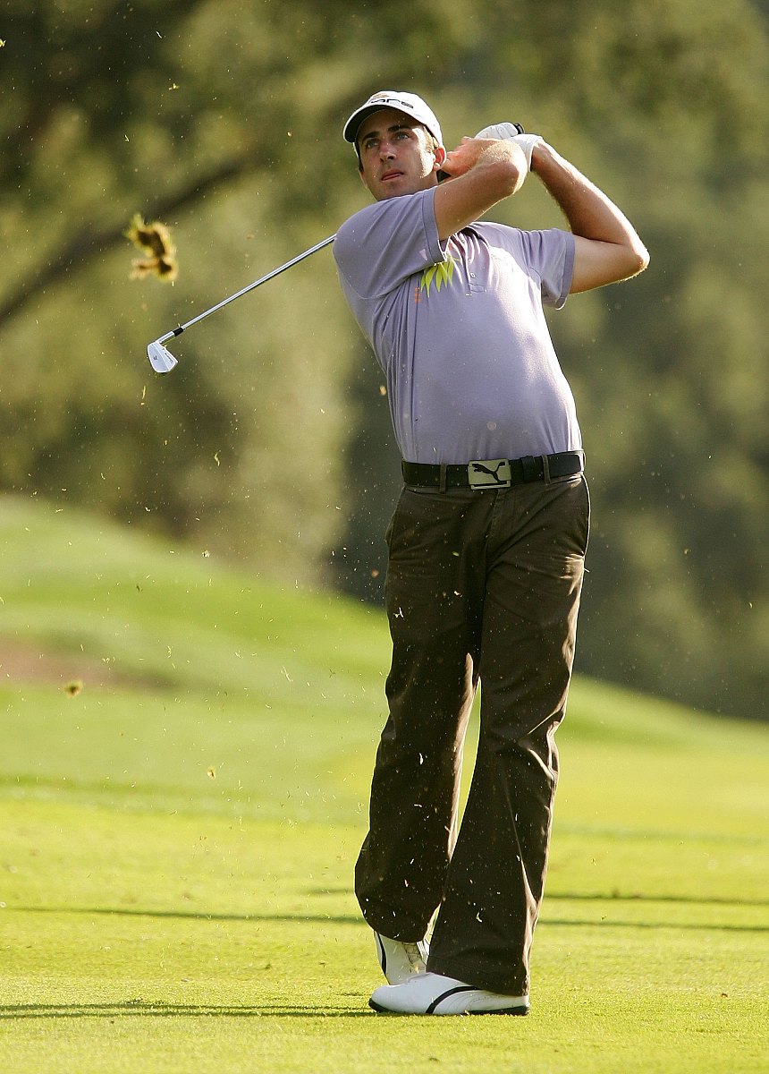 给我写一份大一的学年鉴定表中的自我鉴定