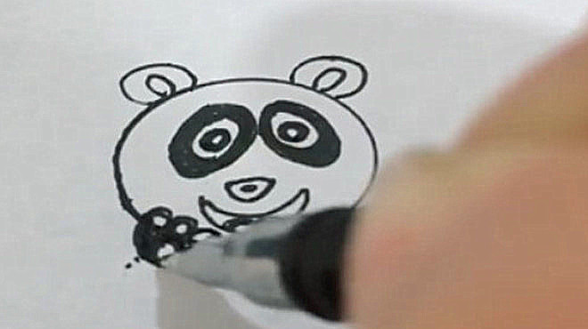 简笔画:先画一个圆形,加几笔变身成大熊猫,这种画法你喜欢吗