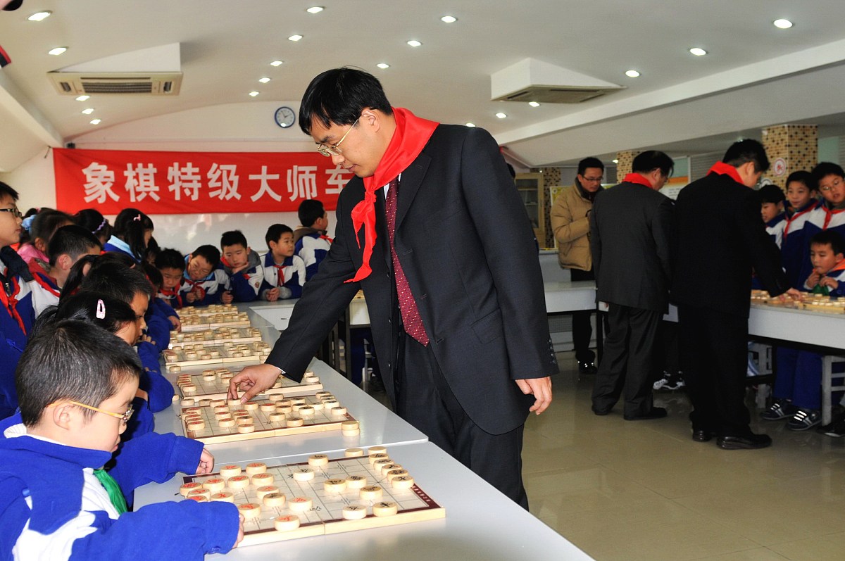 学校部门月度工作简报 - [月份]月