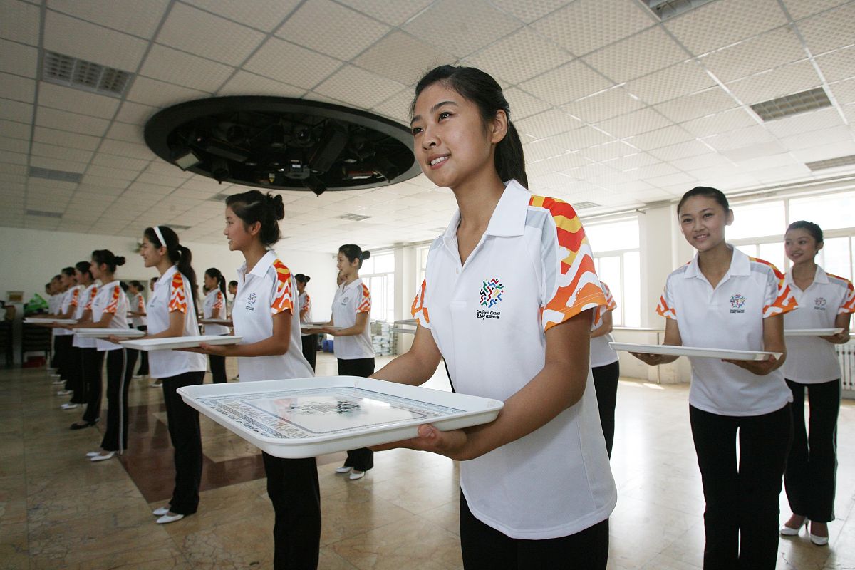 西安2021年女生读铁路学校学什么好