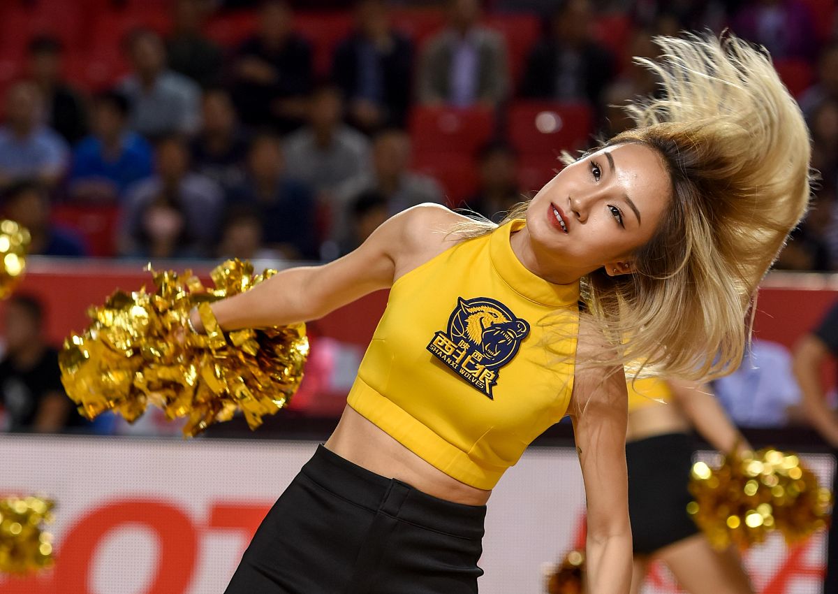 选择重庆职业学校法律事务专业怎么样？