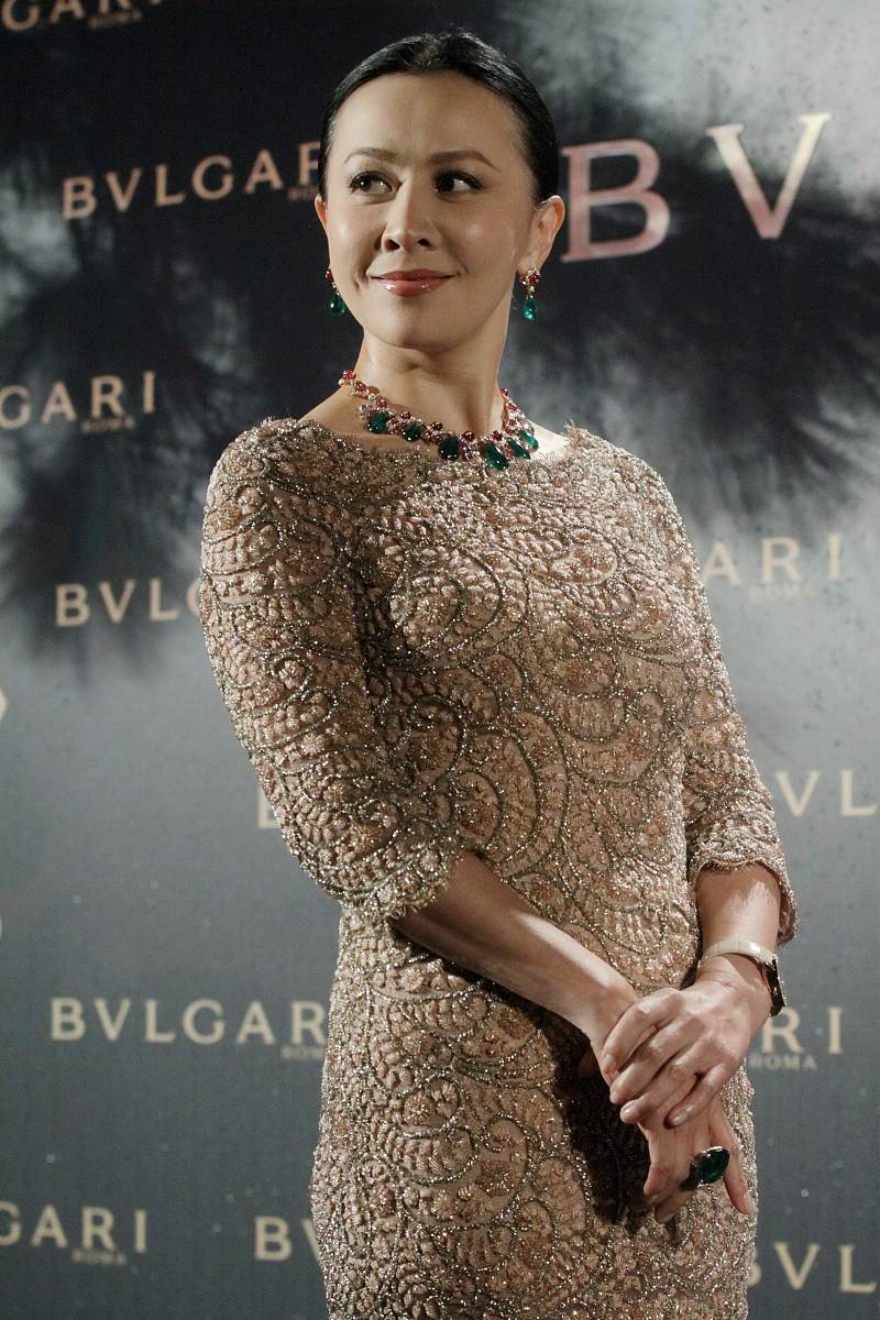 刘嘉玲品牌：时尚、美容、艺术，哪个最适合她？