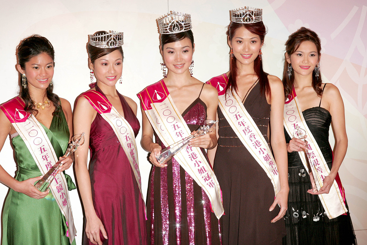 2005年8月21日,香港,2005年香港小姐得奖后首次会面传媒. 最上镜小姐1