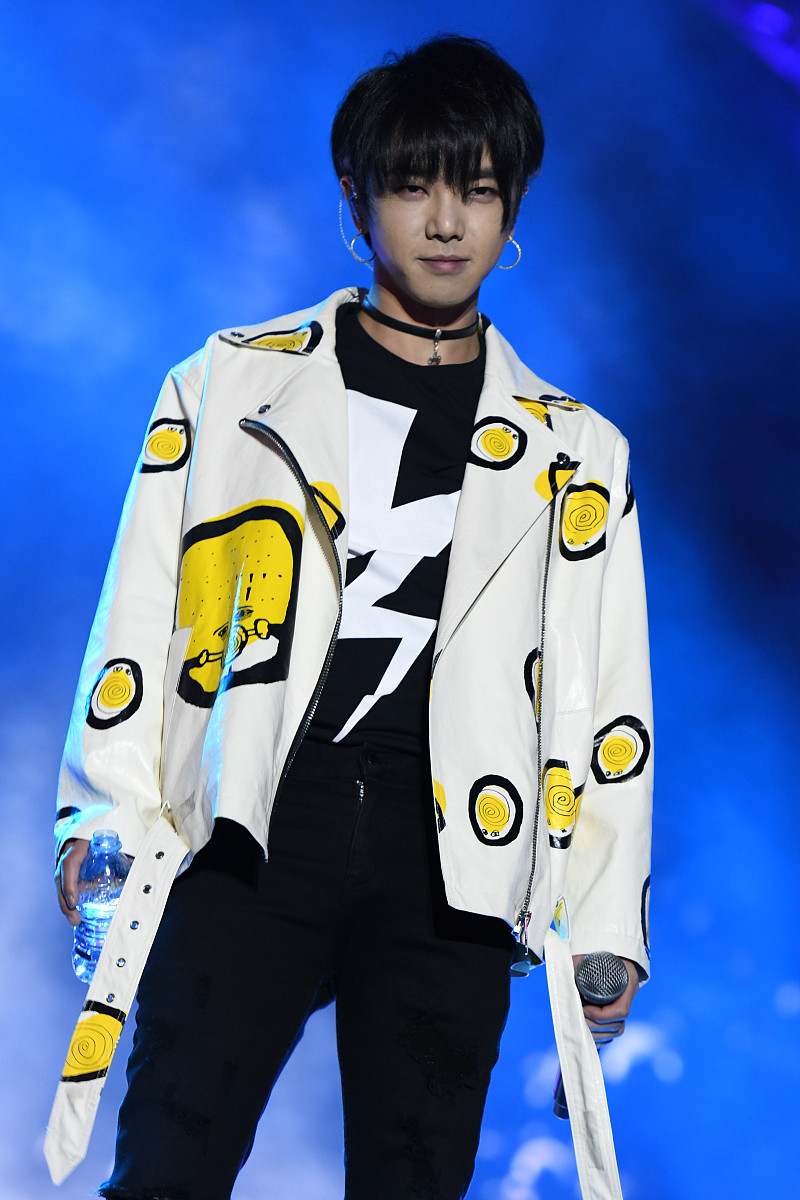 2017年4月22日,上海,b.i.g泛娱乐嘉年华.***_***华晨宇