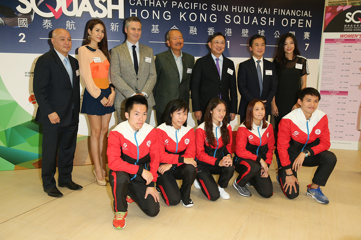 Please write a short introduction for the essay The Challenges and Benefits of Hong Kong Sportwear Business investors in Guangdong Province in about 600 words Thanks