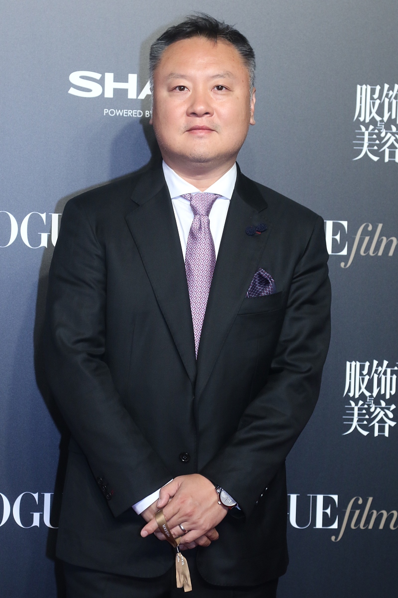 辣妈章子怡优雅迷人现身时尚活动  李易峰变白马王子,陈坤走犀利风