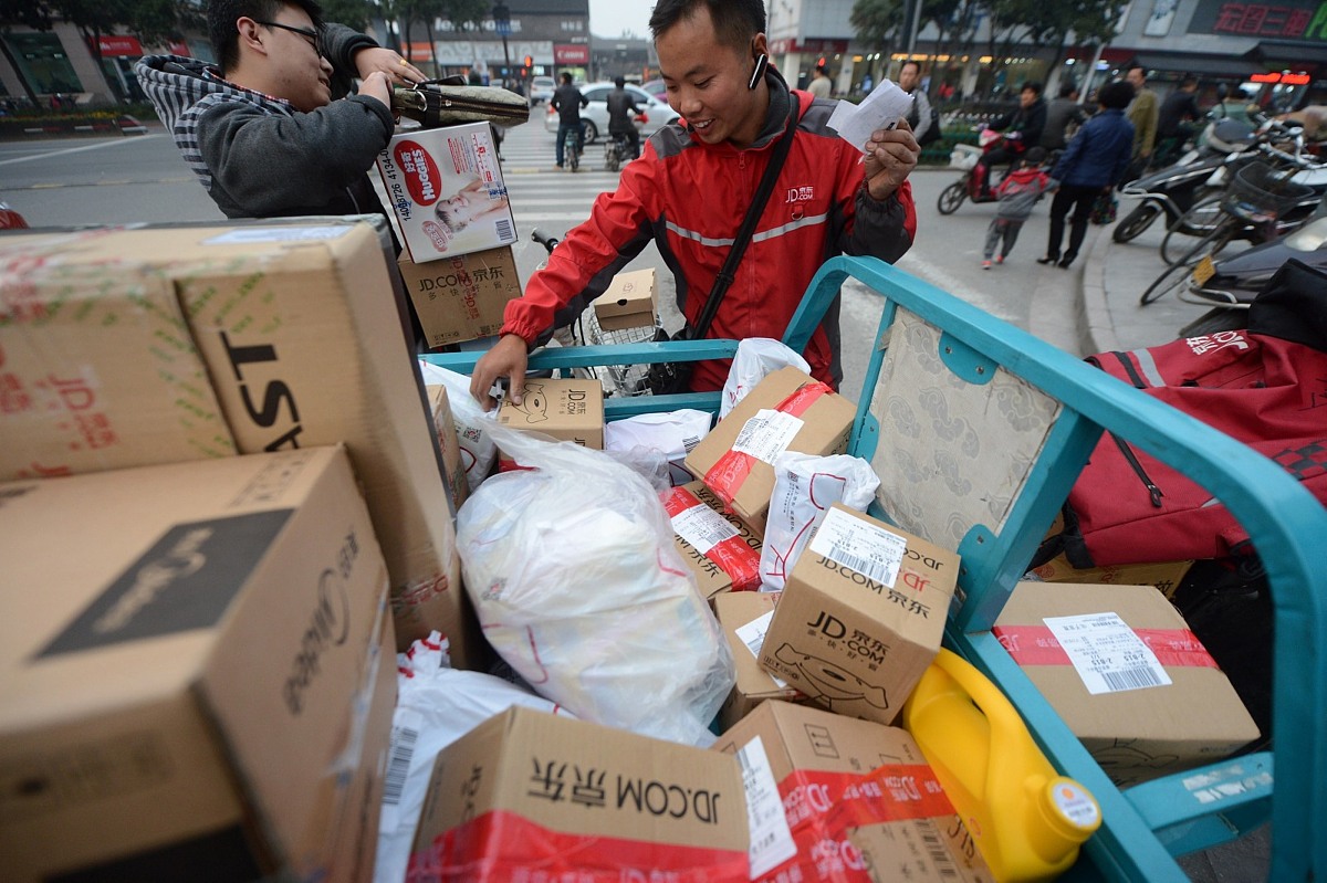 至少1500字的物流管理专业在菜鸟驿站实习早期的报告