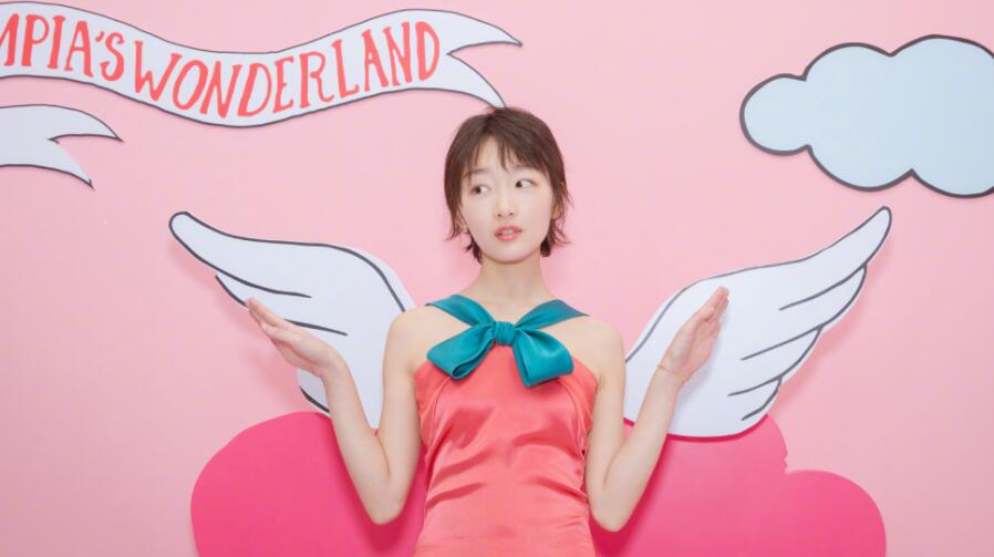 周冬雨要养鸭子?被工作室diss“祸害鸭子” 与网友互动亮了