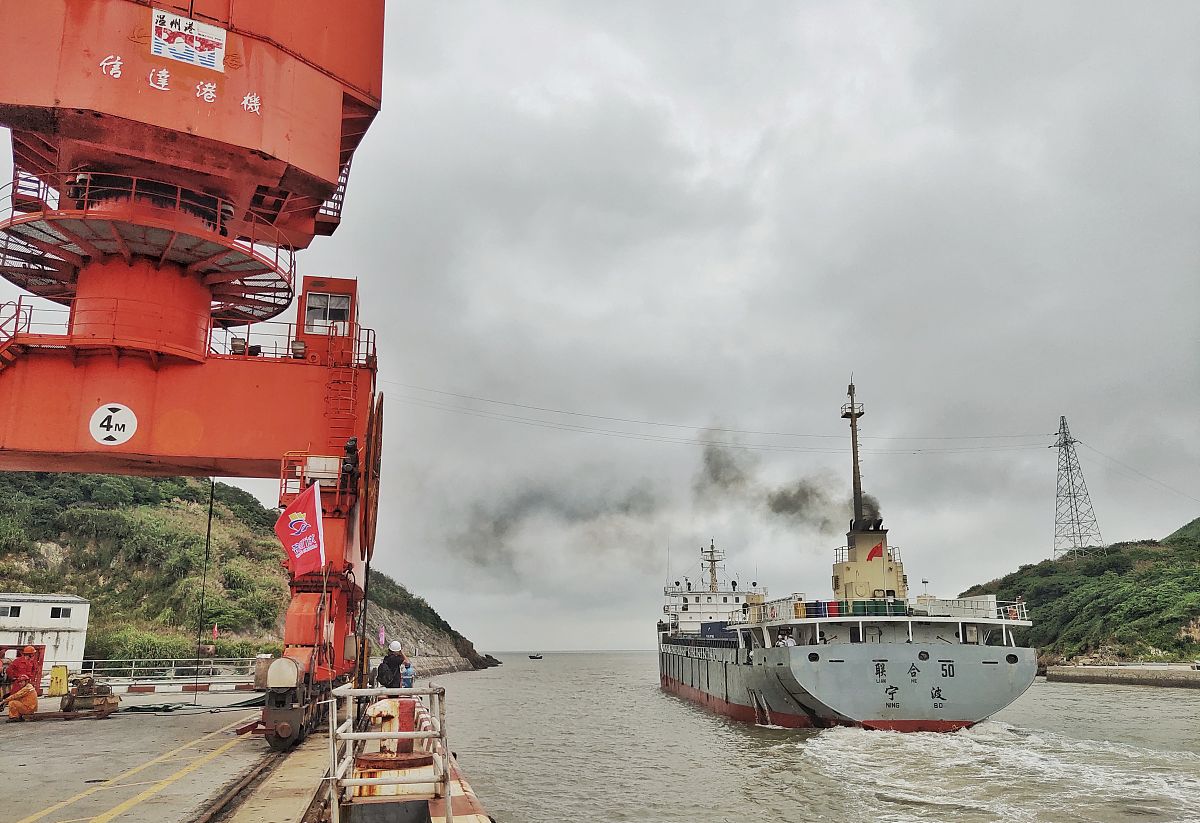 舟山到台州航线需要几张船海图？