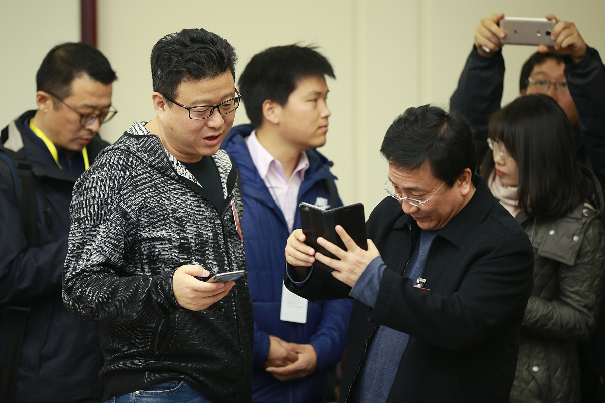 汨罗媒体曝光求助热线平台：为市民排忧解难