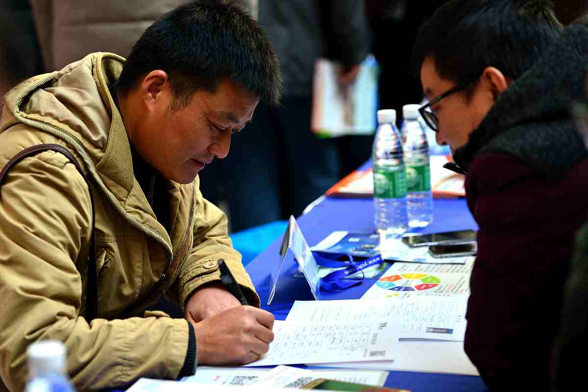 签订就业协议书必知：毕业生如何保障自身权益