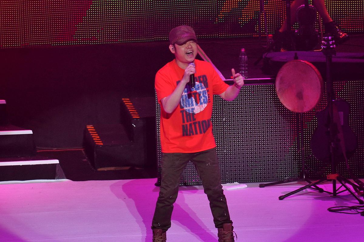 2011年5月21日,北京,2011刀郎"谢谢你"巡回演唱会的首站演出在北京万