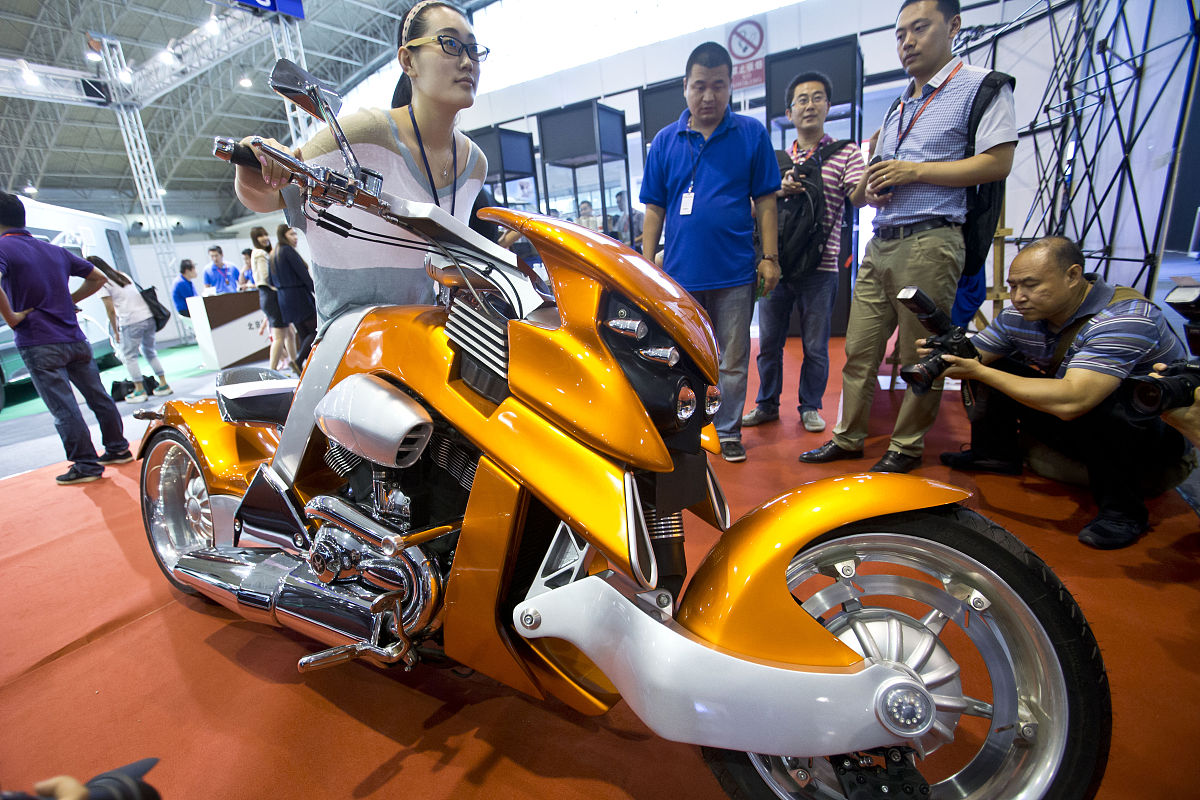 骊驰高端定制：打造专属您的豪华座驾